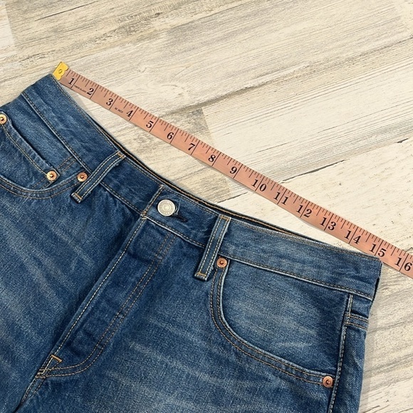 Levi’s 501 button fly shorts size 31 - Picture 8 of 11